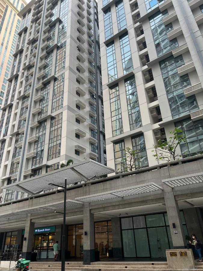 Condotel In Venice Grand Canal Mall Taguig Dış mekan fotoğraf